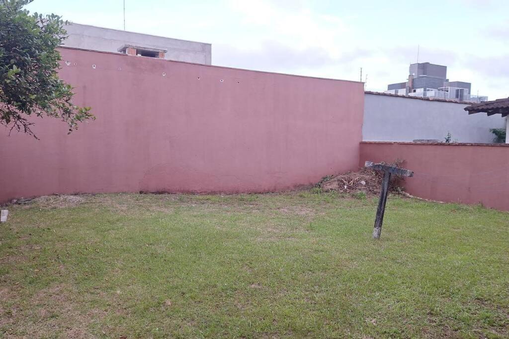 Quarto Para Quatro Pessoas A Duas Quadras Da Praia - Balneario Saint Etienne - Matinhos Buitenkant foto